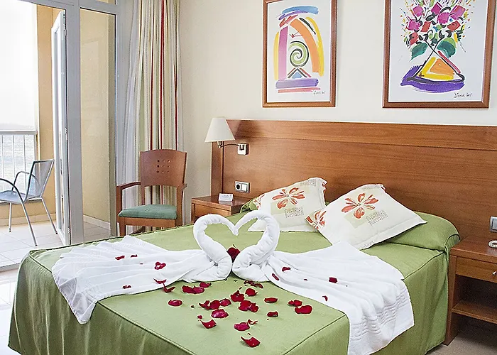 Checkin Diamar 3* アレシフェ