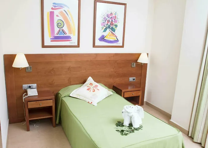 Checkin Diamar 3* アレシフェ