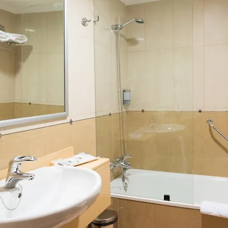 Hotel Diamar 3*