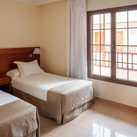 Checkin Diamar Hotel 3*