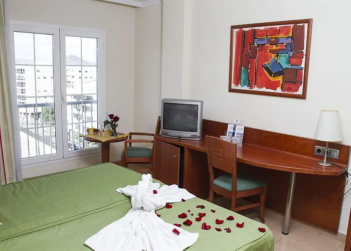 Hotel Checkin Diamar 3*